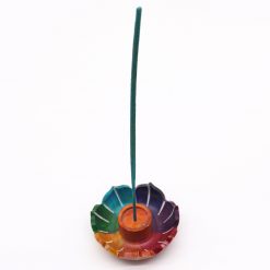 Alternative view of Porta-incienso Flor de Loto de Esteatita  - Colores de los Chakras