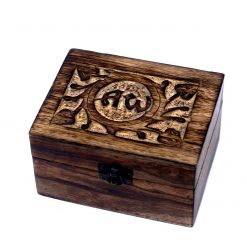 Caja para aceites esenciales de madera de mango – Om, 12 frascos