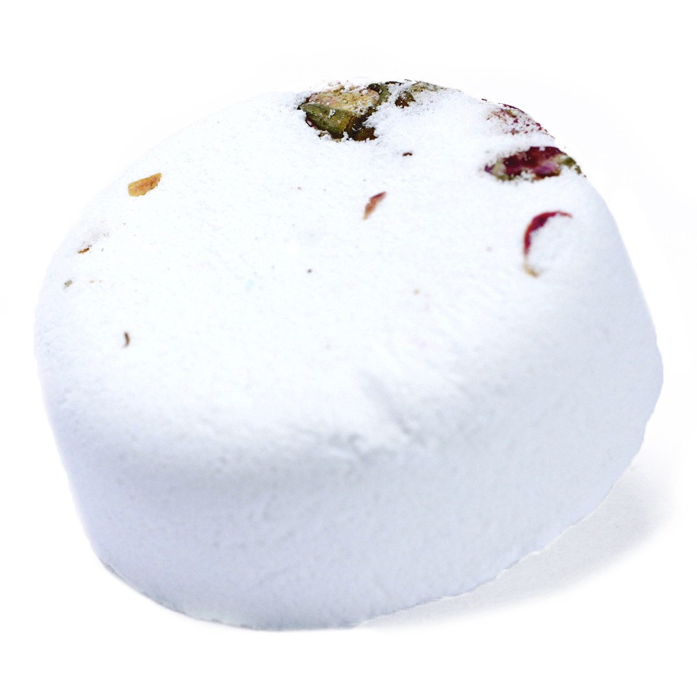 Bomba de baño floral de rosa y ylang ylang