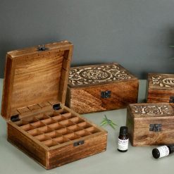 Caja de madera de mango para aceites esenciales – Floral, 80 frascos - Imagen 3