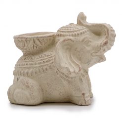Alternative view of Elefante portaincienso con candelabro – Crema