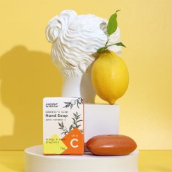 Alternative view of Jabón sólido de naranja y limón con vitamina C