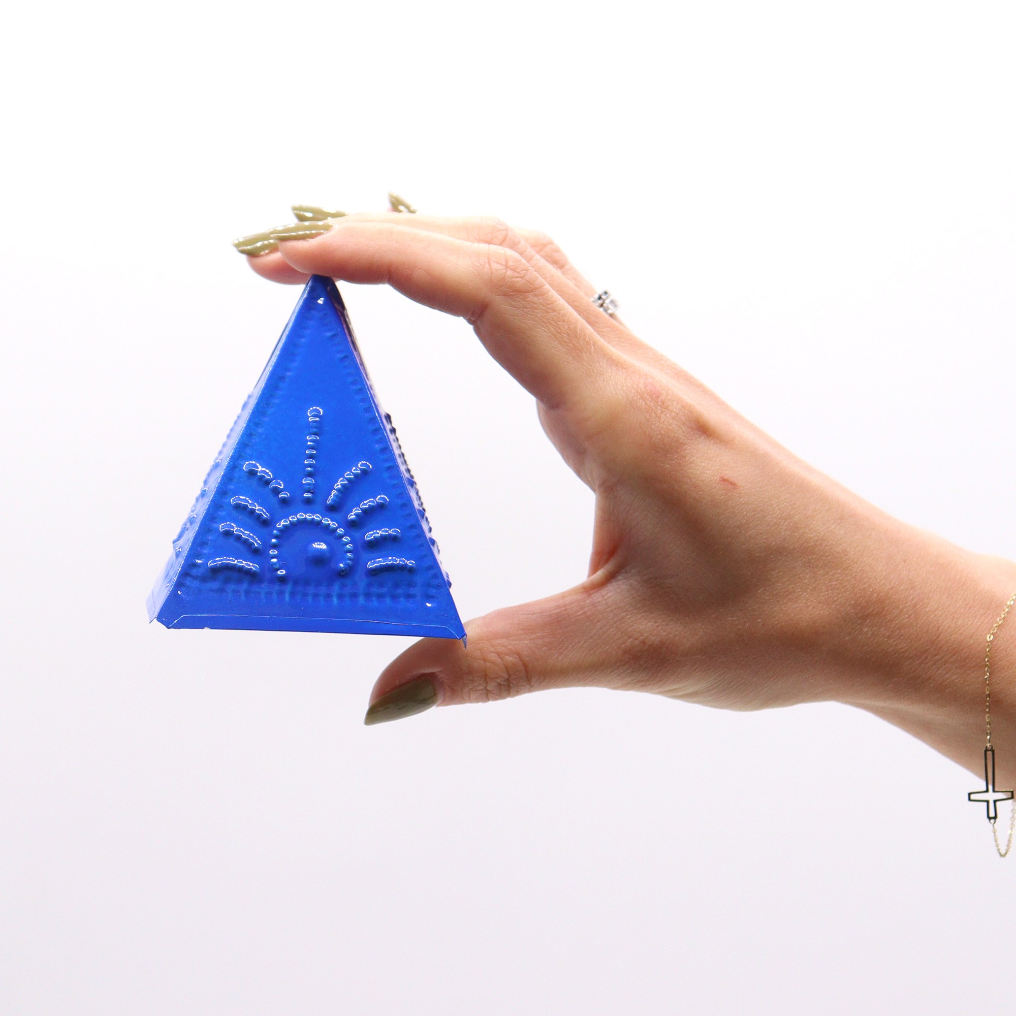 Moldes piramidales para incienso en polvo – Azul, Verde y Púrpura - Imagen 3