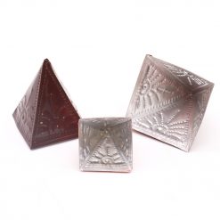 Alternative view of Moldes piramidales para incienso en polvo – Tonos Tierra