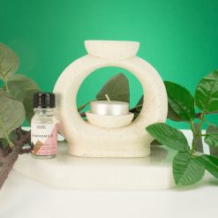 Alternative view of Quemador aromático Zen ovalado grande – Marfil moteado