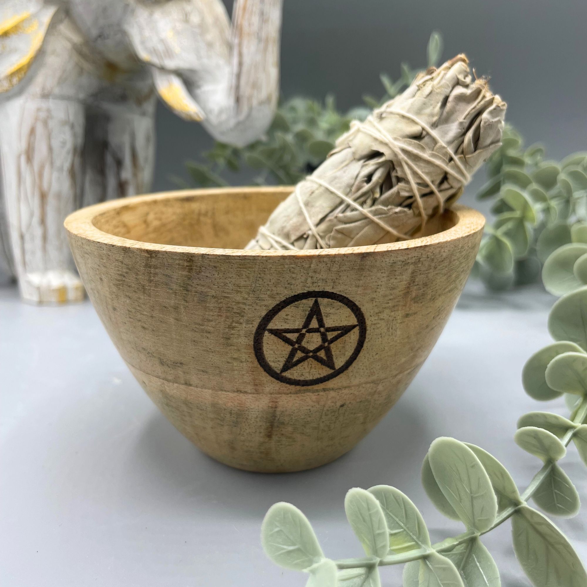 Cuenco de madera para sahumados y ofrendas · Estrella de cinco puntas