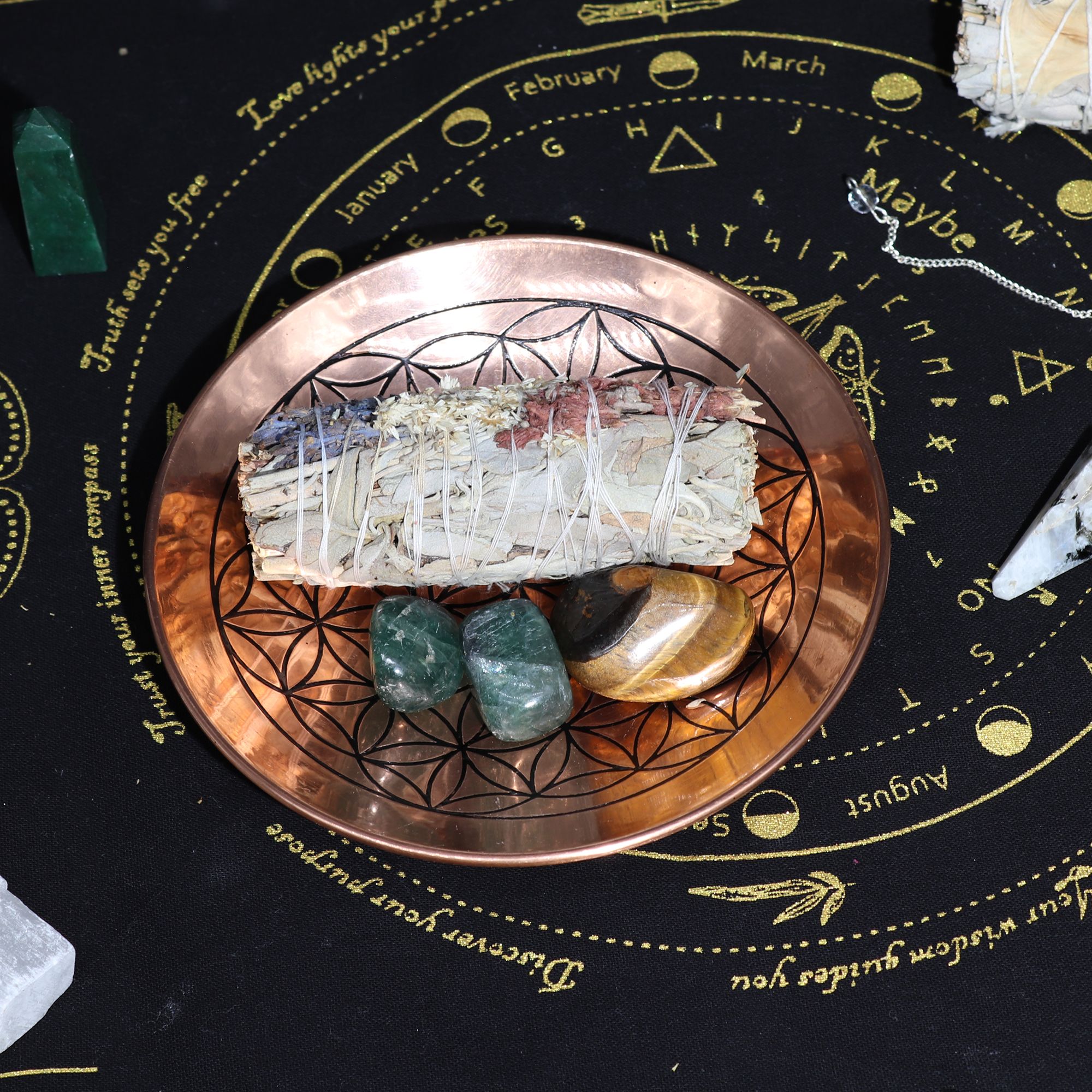 Plato de cobre para ofrendas y sahumado · Flor de la Vida - Imagen 2