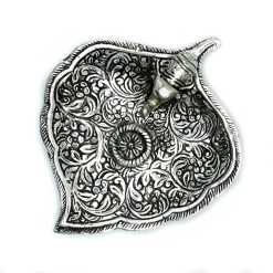 Portainciensos Elefante sobre Hoja de Metal Pulido