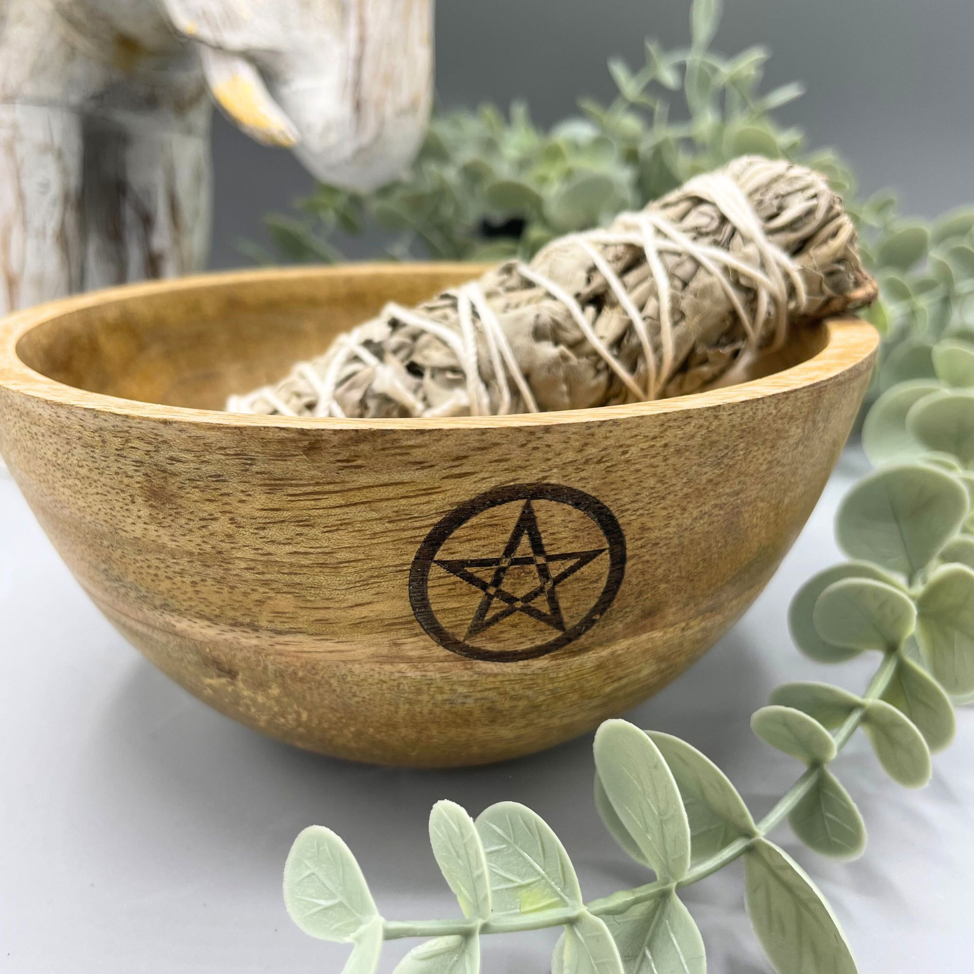 Cuenco de madera para sahumados y ofrendas · Estrella de cinco puntas · Grande - Imagen 2