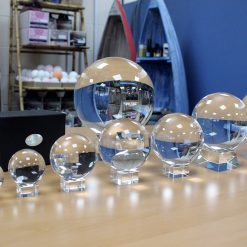Bola de cristal de 100 mm con soporte – Adivinación y Halloween - Imagen 5