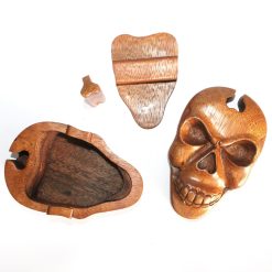 Alternative view of Caja mágica de Bali con calavera – Rompecabezas de madera con compartimento secreto