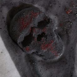 Bomba de baño Calavera de Halloween – Arándano rojo, flores y vainilla - Imagen 3