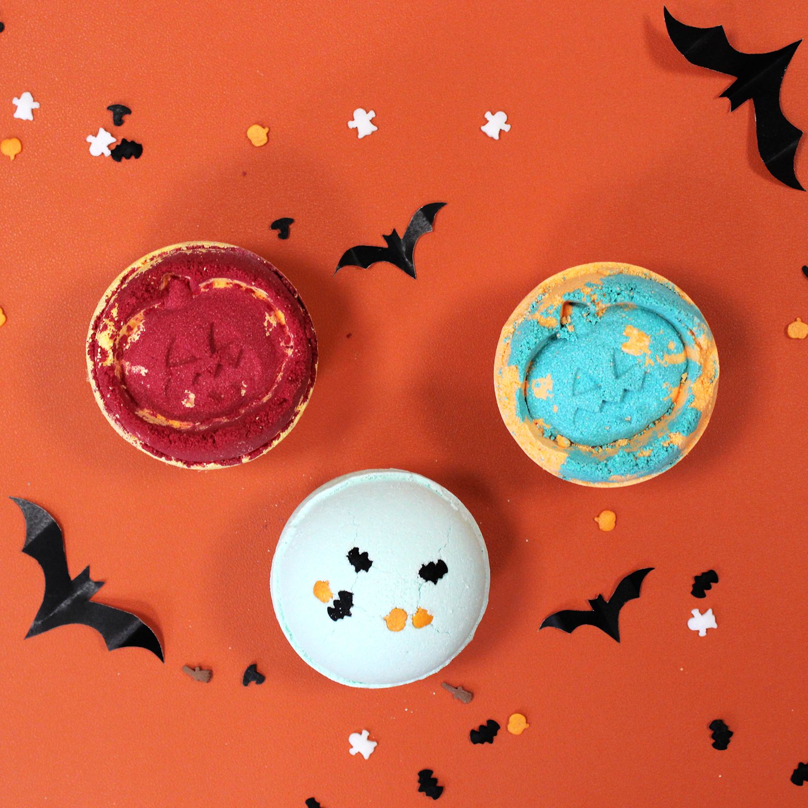 Bomba de baño Halloween Coco y Lima – Diseño de murciélagos, 180 g - Imagen 2